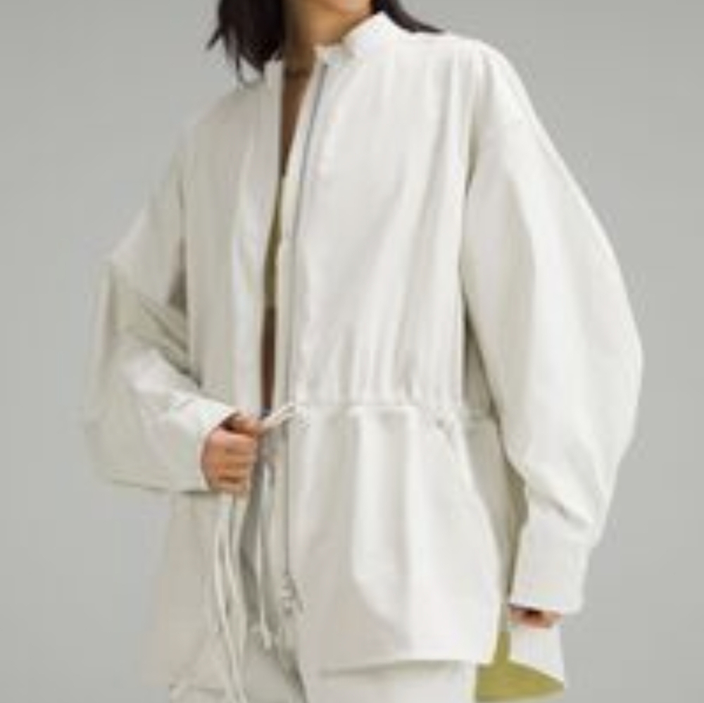 Lululemon jacket size M rain